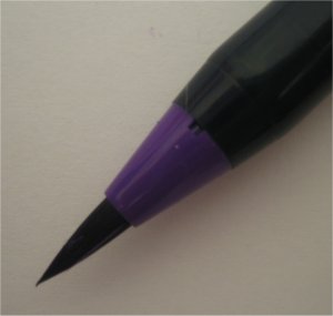 Pinceau-encr� violet