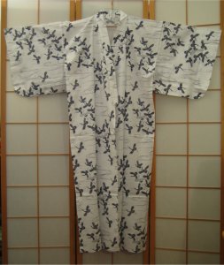 Yukata Grues (blanc, haut. 142cm)